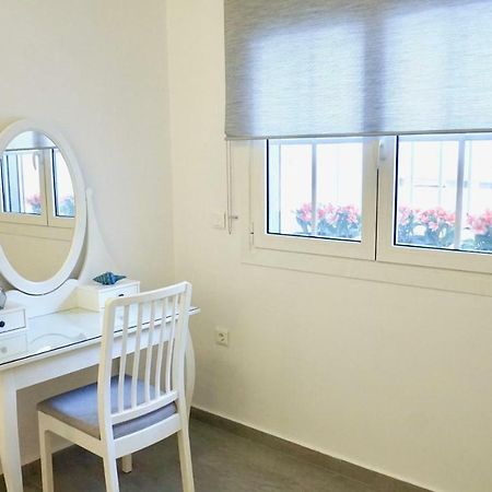 Апартаменты Cycladic Style Apt In Афины Экстерьер фото